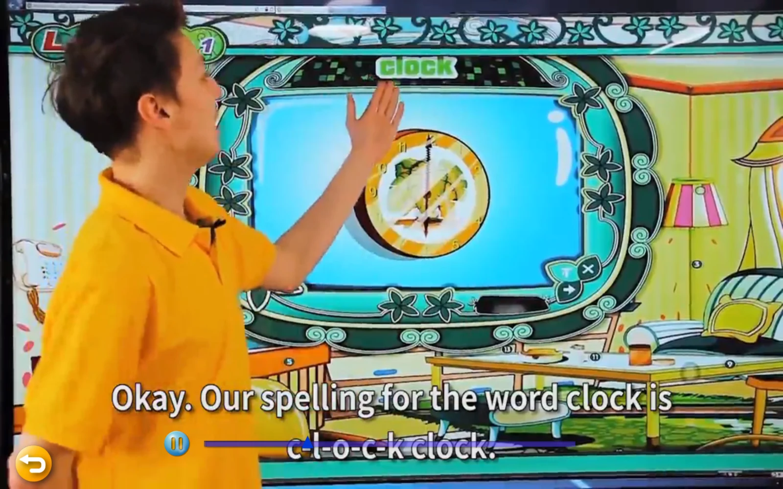 外師教單字 4：Living Room 影片：看著畫面，跟外師一起說。